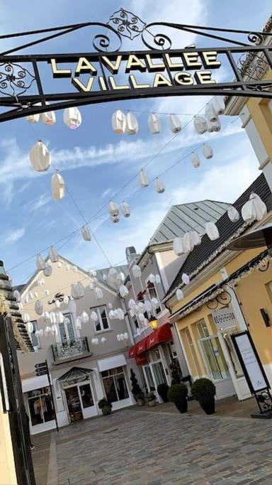 Disney Luxury Studio Serris Zewnętrze zdjęcie
